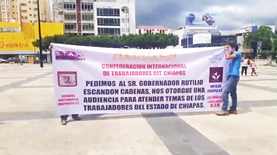 Se manifiestan taxistas en Chiapas