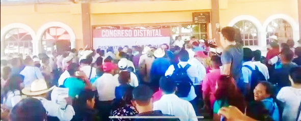 Suspenden asambleas para elegir delegados de Morena en 3 distritos de Chiapas