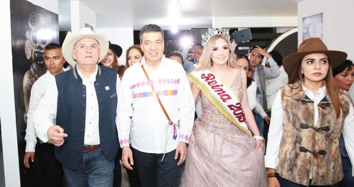 Junto al pueblo Rutilio Escandón inaugura Feria Chiapas de Corazón 2019