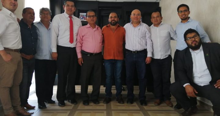 En Altamirano histórico acuerdo entre católicos y adventistas de San Miguel Chiptic