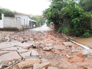 Abandonan obra en calle de Huehuetán