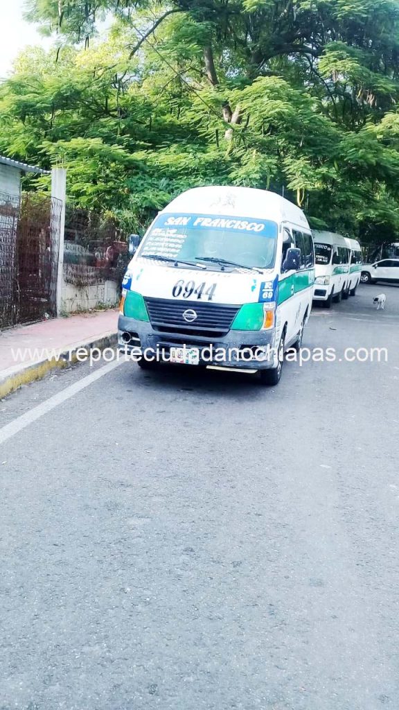Denuncian invasión de la ruta 69 en Tuxtla por unidades piratas