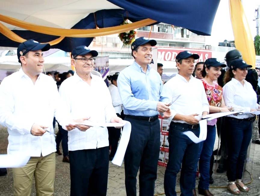El Alcalde Gurría Penagos pone en marcha la Feria Regional de Seguridad y Justicia y Equipamiento Policial
