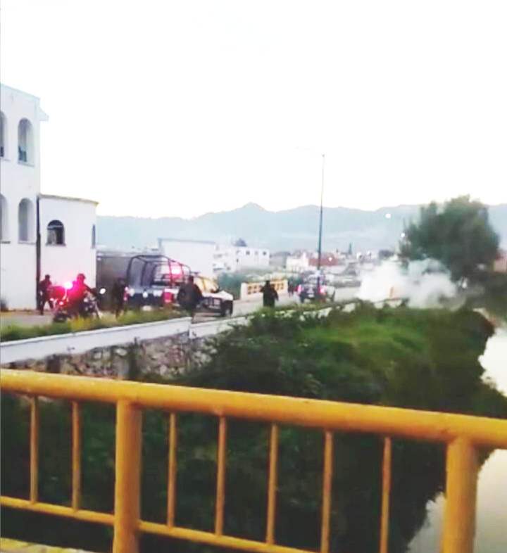 Policías estatales municipales y Guardia Nacional frustran secuestro de camiones en San Cristóbal
