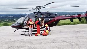 Protección Civil Chiapas rescata a tres kayakistas en Cañón Río La Venta