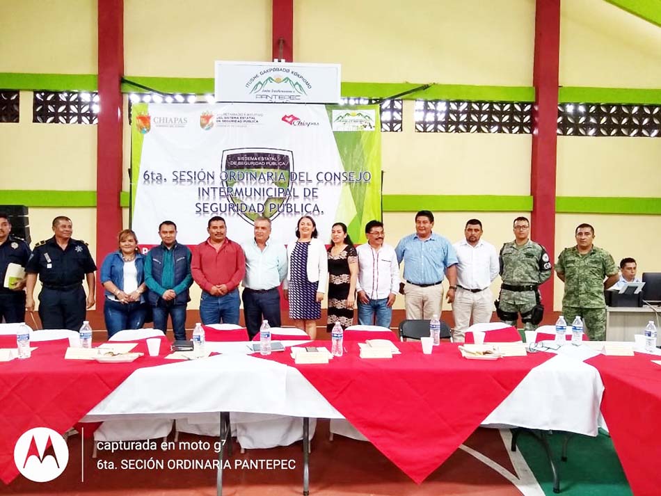 Alcaldesa de Pantepec preside reunión intermunicipal de Seguridad