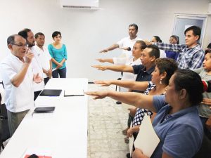 Edil Óscar Gurría entrega nombramientos a Delegados, Agentes y Sub-Agentes Municipales