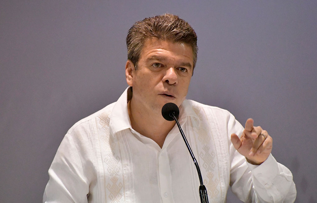 Rumbo político.