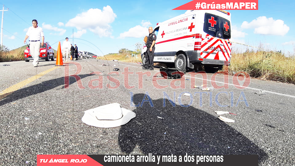 Camioneta de lujo arrolla y mata a dos motociclistas