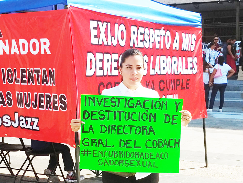Ex trabajadora del COBACH se pone en huelga de hambre para exigir su reinstalación