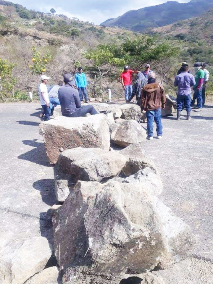 Nuevamente amenazan con realizar bloqueos de carretera en El Bosque