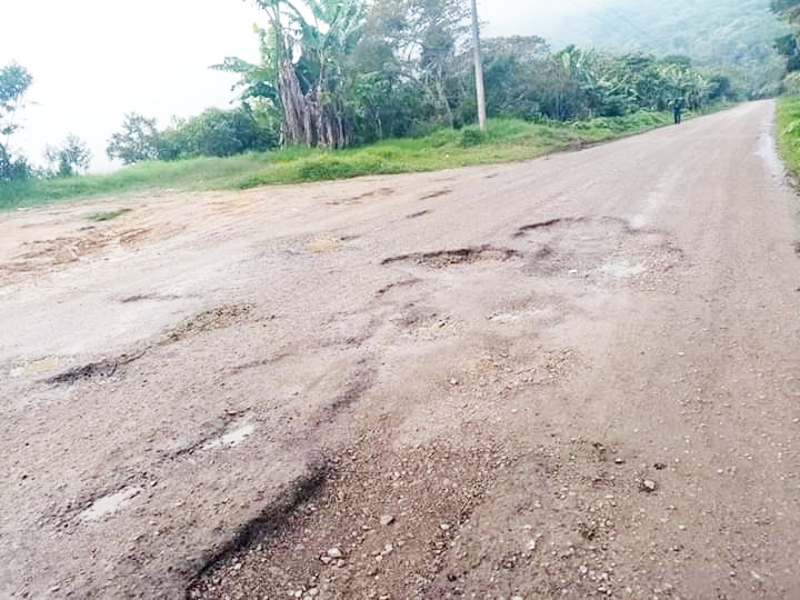 Cuestionan a alcaldes de Huitiupán y El Bosque por su falta de interés en el sector transportista