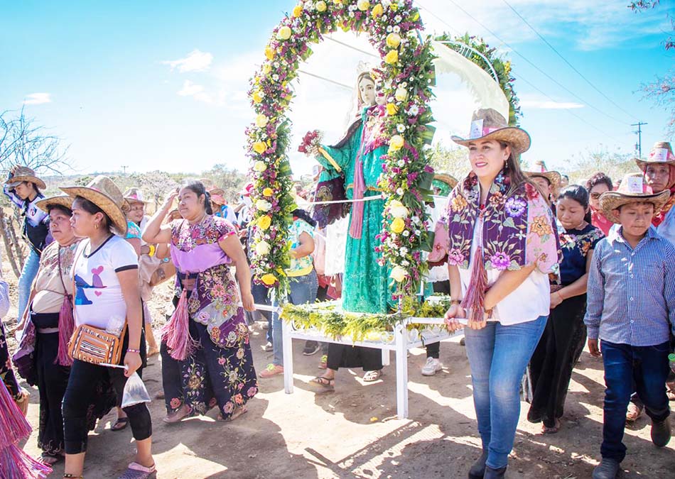 La fiesta de la Candelaria trasciende fronteras y une a las familias Palacios Farrera