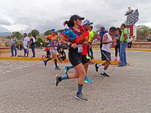 Kenia y Tlaxcala triunfan en la Carrera del Parachico 2020