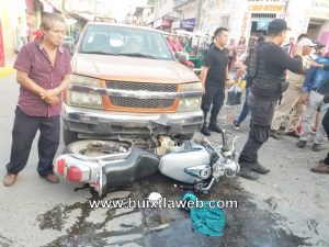 Motociclista es atropellada en el centro de Huixtla