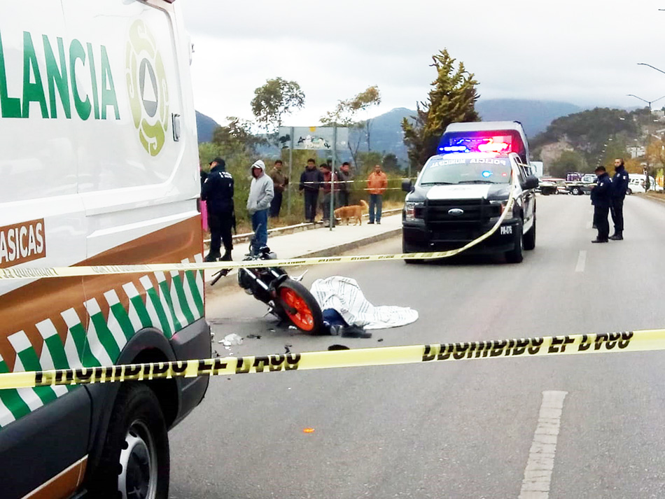 Muere motociclista al chocar por alcance en San Cristóbal