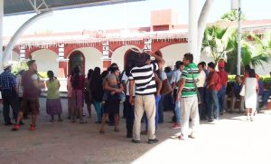Pobladores de Huehuetán exigen obras y servicios