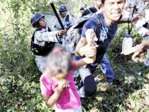 Solalinde Mandan a Mujeres y Niños a Confrontar a la GN