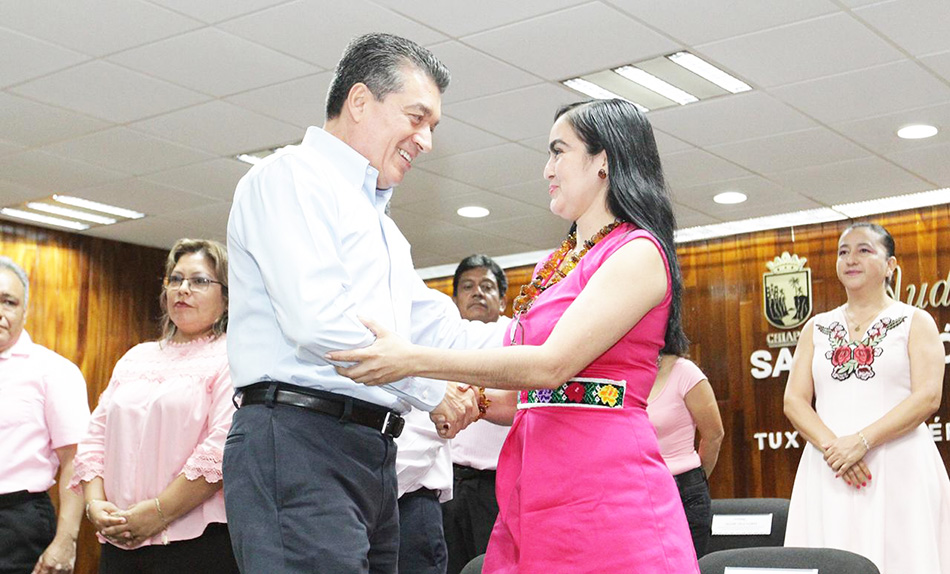 «El STSGECH refrenda su apoyo y respaldo al Gobernador Rutilio Escandón» Claudia Ulloa