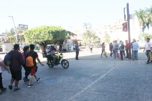 Vialidad Municipal de Tapachula hace un llamado a respetar semáforos peatonales