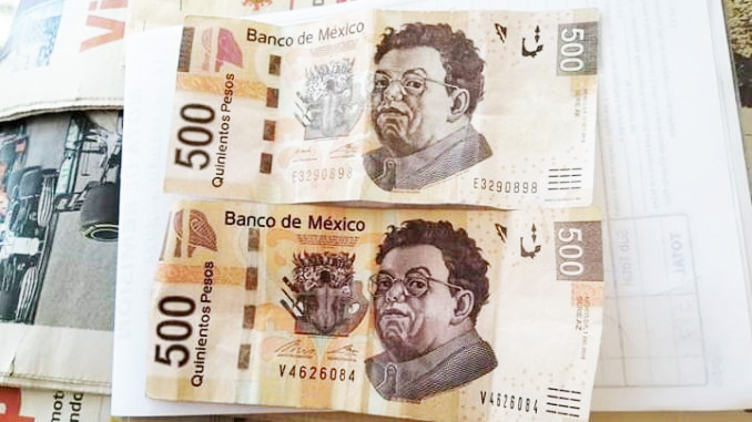 Comerciante alerta por la existencia de billetes falsos en Cintalapa