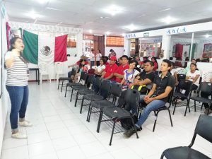Salud municipal en Tapachula realiza pláticas de prevención del Dengue, Zika y Chikungunya