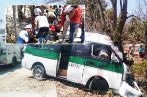 Colectivero queda prensado en choque; 9 pasajeros más quedan heridos