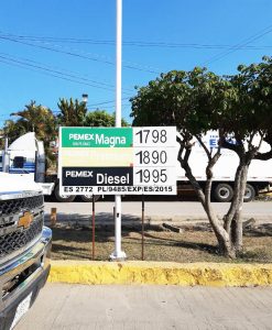 Gasolineras de la Región de los Bosques no respetan estándares de precios