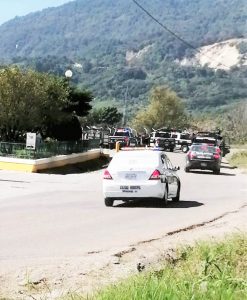 Policía, Ejército y Guardia Nacional se movilizaron ante la retención de elemento de vialidad