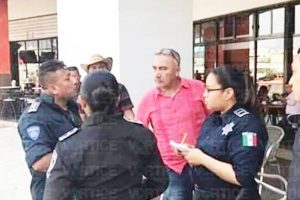 El Presidente Municipal de Mezcalapa es asaltado en una plaza de Tuxtla