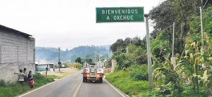 Sacan por la fuerza a recluso de la cárcel de Oxchuc