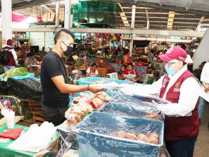 Con medidas preventivas los mercados públicos de Tuxtla continúan operando ante COVID-19