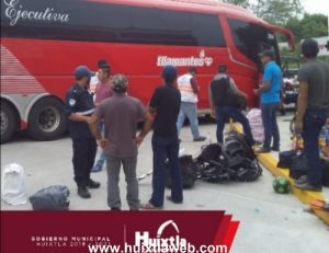 Se mantiene revisión de autobuses foráneos que llegan a Huixtla