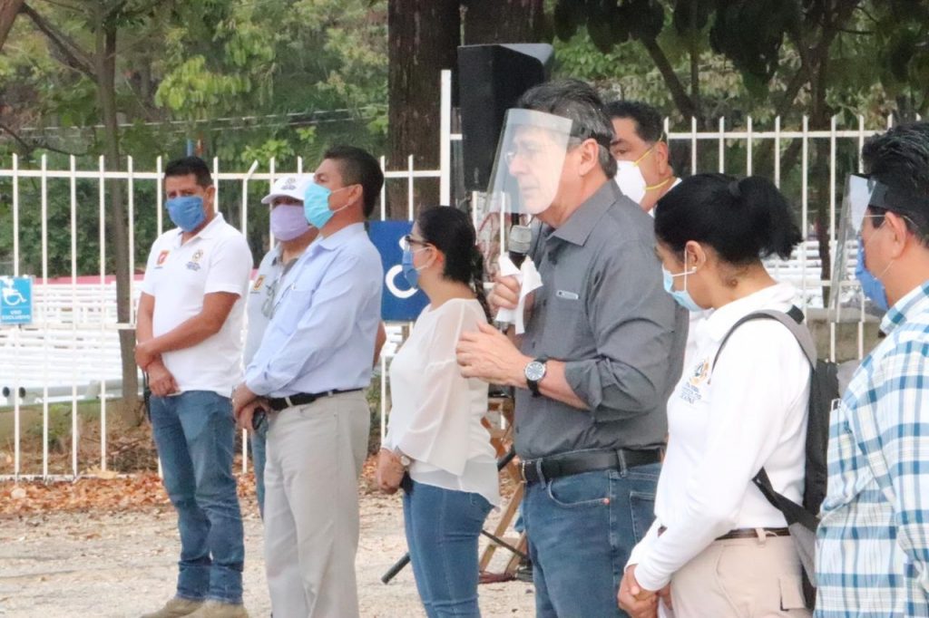 Acciones de desazolve para la prevención de riesgos en temporada de lluvias en Tuxtla Gutiérrez
