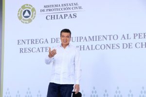 Con equipo biomédico y de seguridad fortalecemos a los Halcones de Chiapas Rutilio Escandón