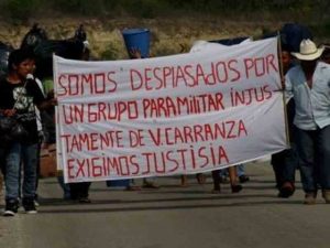 Desplazados de Venustiano Carranza piden ayuda para regresar a sus hogares