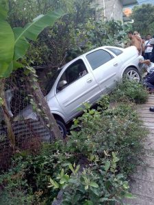 En El Bosque piden apoyo para joven que fue atropellada por el párroco