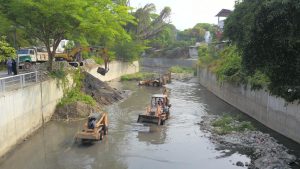 Para prevenir inundaciones se han retirado más de mil toneladas de material de arrastre del río Sabinal