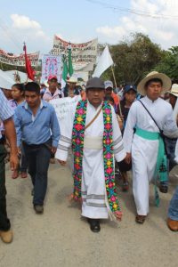  Premian al Párroco de Simojovel por defensa de los derechos humanos