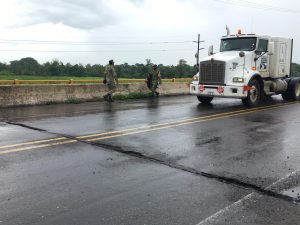 Autoridades de Tapachula suspenden circulación de camiones de carga sobre Libramiento Sur