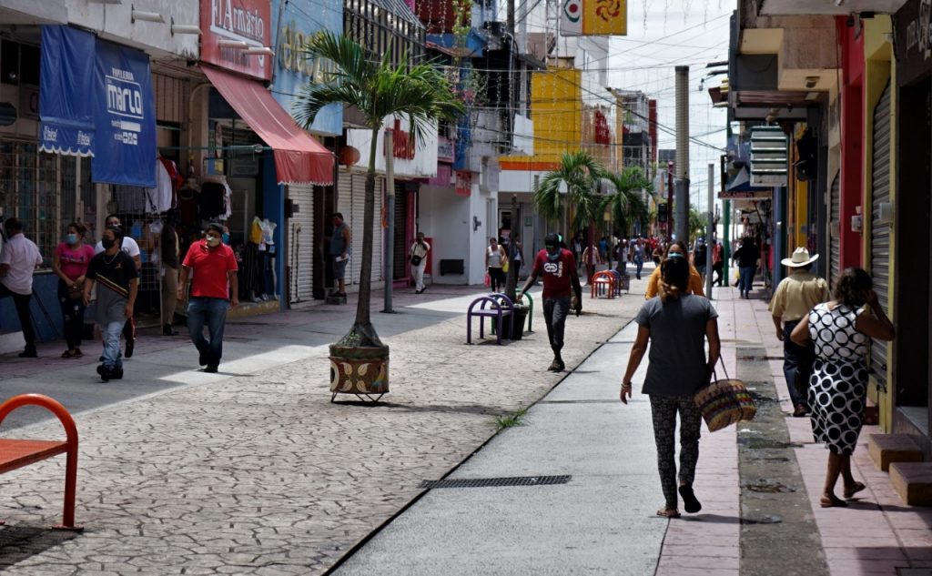 Pide Ayuntamiento de Tapachula a empresarios cumplir protocolos para reinicio de actividades