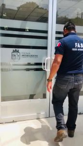 Rescata FGE a cinco víctimas de extorsión en un hotel de Tuxtla Gutiérrez
