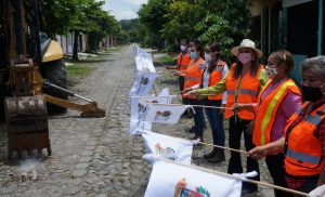 Ayuntamiento de Tapachula inicia otra construcción de calle, ahora en Fraccionamiento El Paraiso