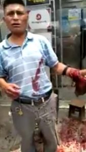 Fue lesionado por presunto asaltante en un mercado de SCLC. Agresor detenido y cacheteado