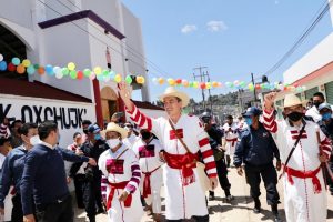 Con nuevo Mercado Público responde Rutilio Escandón a demanda añeja del pueblo de Oxchuc
