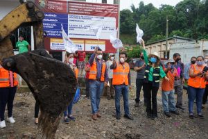 Habitantes de Colonia El Porvenir de Tapachula se benefician con pavimentación de calles