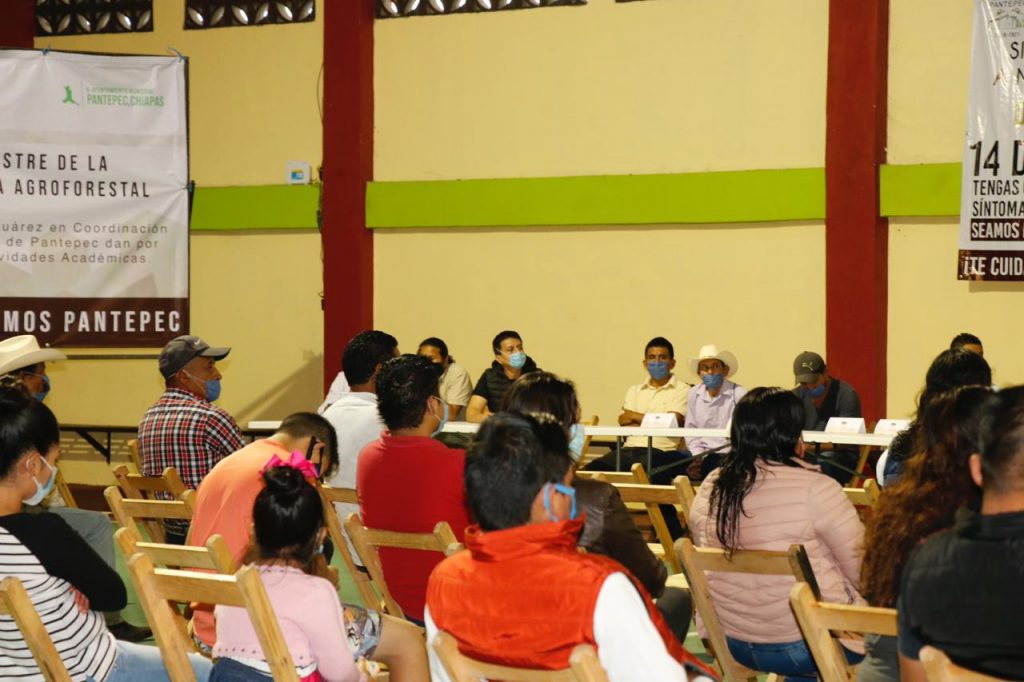 Inauguran inicio de clases en Universidad Benito Juárez en Pantepec