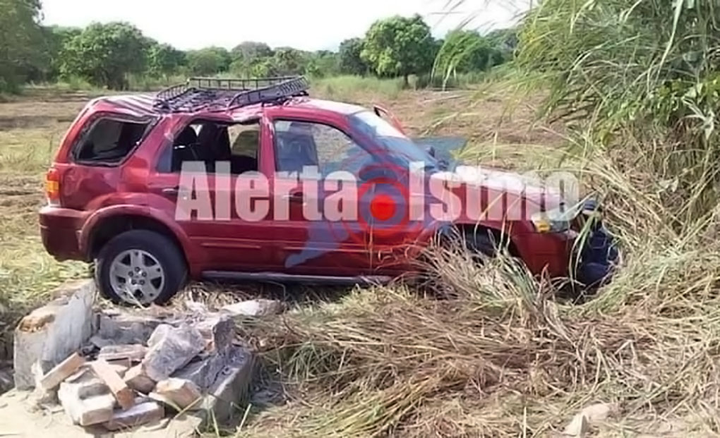 Arriaguense se pelea por herencia y muere al volcar su auto