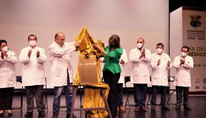 El Ayuntamiento de Tapachula reconoció a los Médicos con emotiva ceremonia