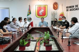 Reunión de seguridad del Ayuntamiento con sector empresarial en Tuxtla Gutiérrez